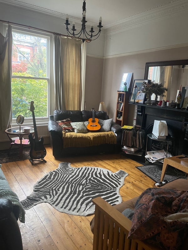 Room Talford Grove in Manchester