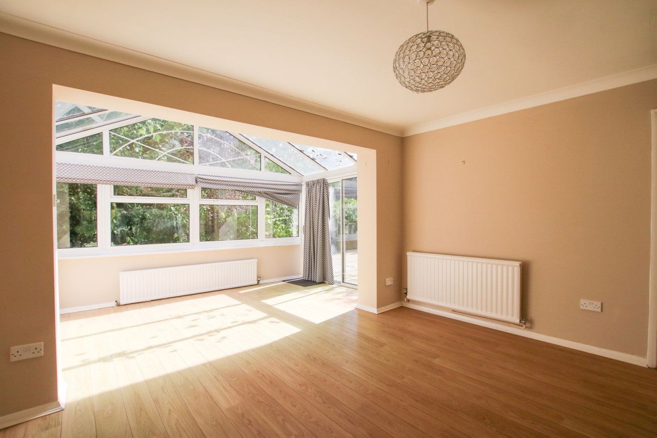 House Eastheath Gardens in Wokingham