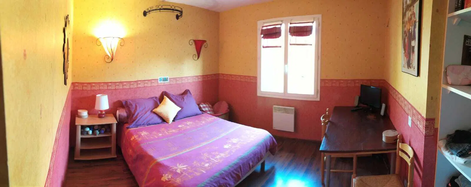 Room Rue Victor Hugo in Saint-Sulpice-la-Pointe