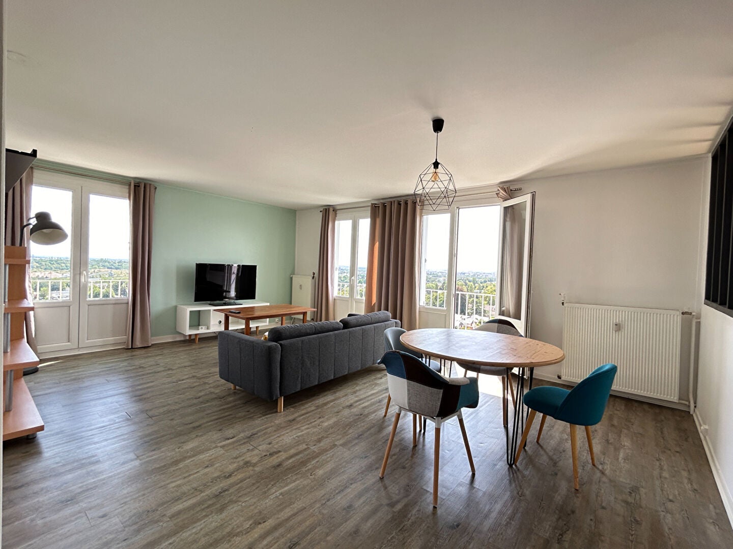 Flat Le Bois Porte 19 in Hérouville-Saint-Clair