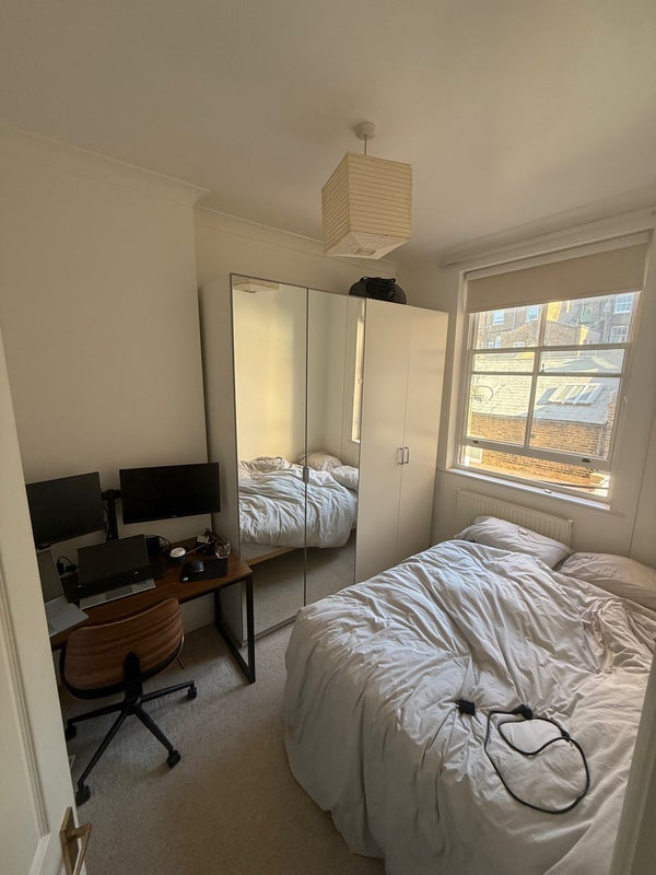 Room Petersham Mews in Greater London