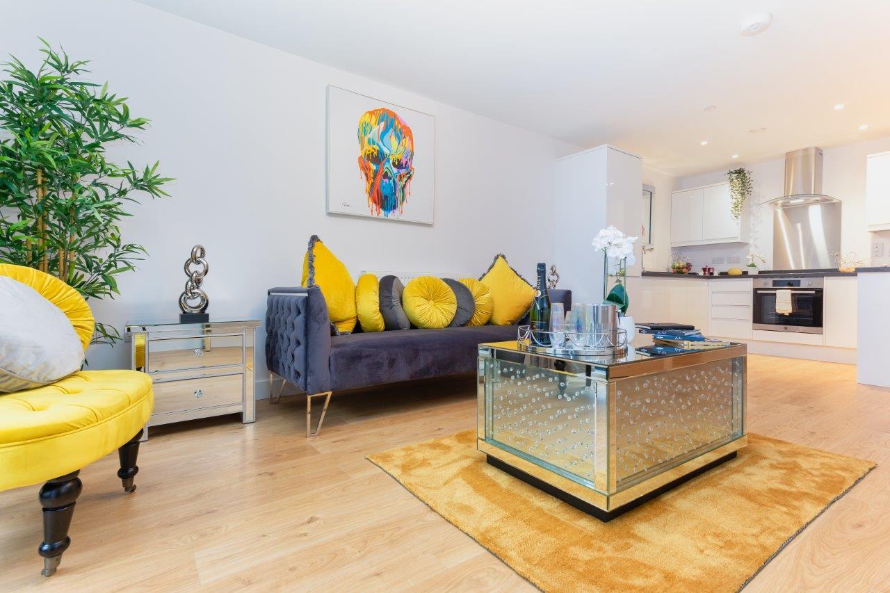 Flat Frimley Road in Camberley