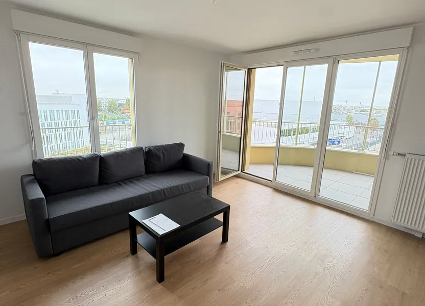 Flat Rue des Usines Babcock in La Courneuve