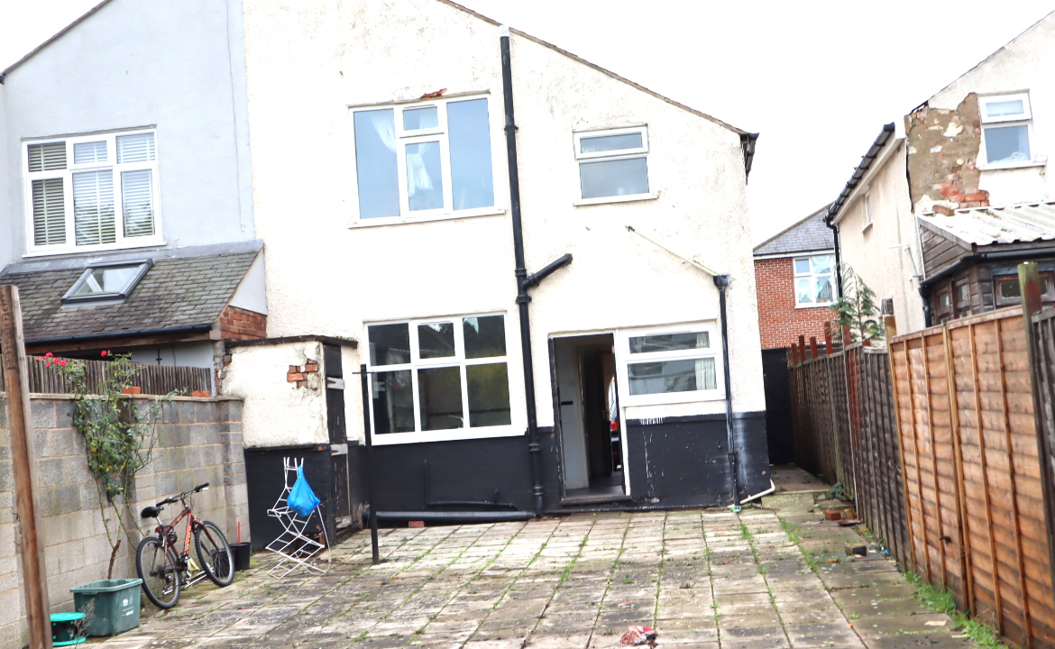 House Edgehill Road in Leicester