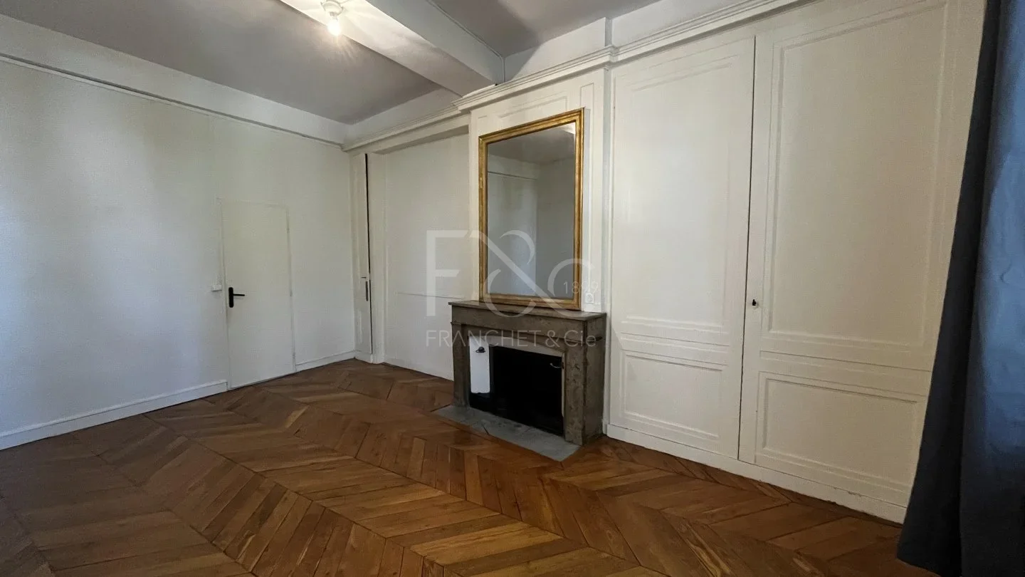 Appartement Avenue de la République à Tassin-la-Demi-Lune