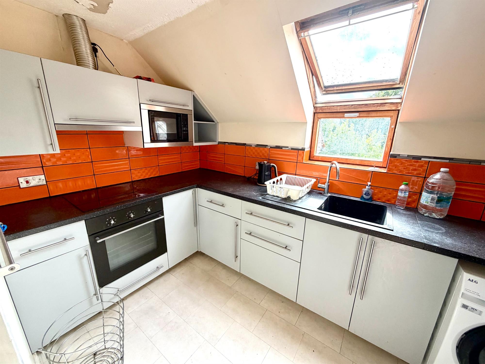 Flat Westridge Road in Southampton