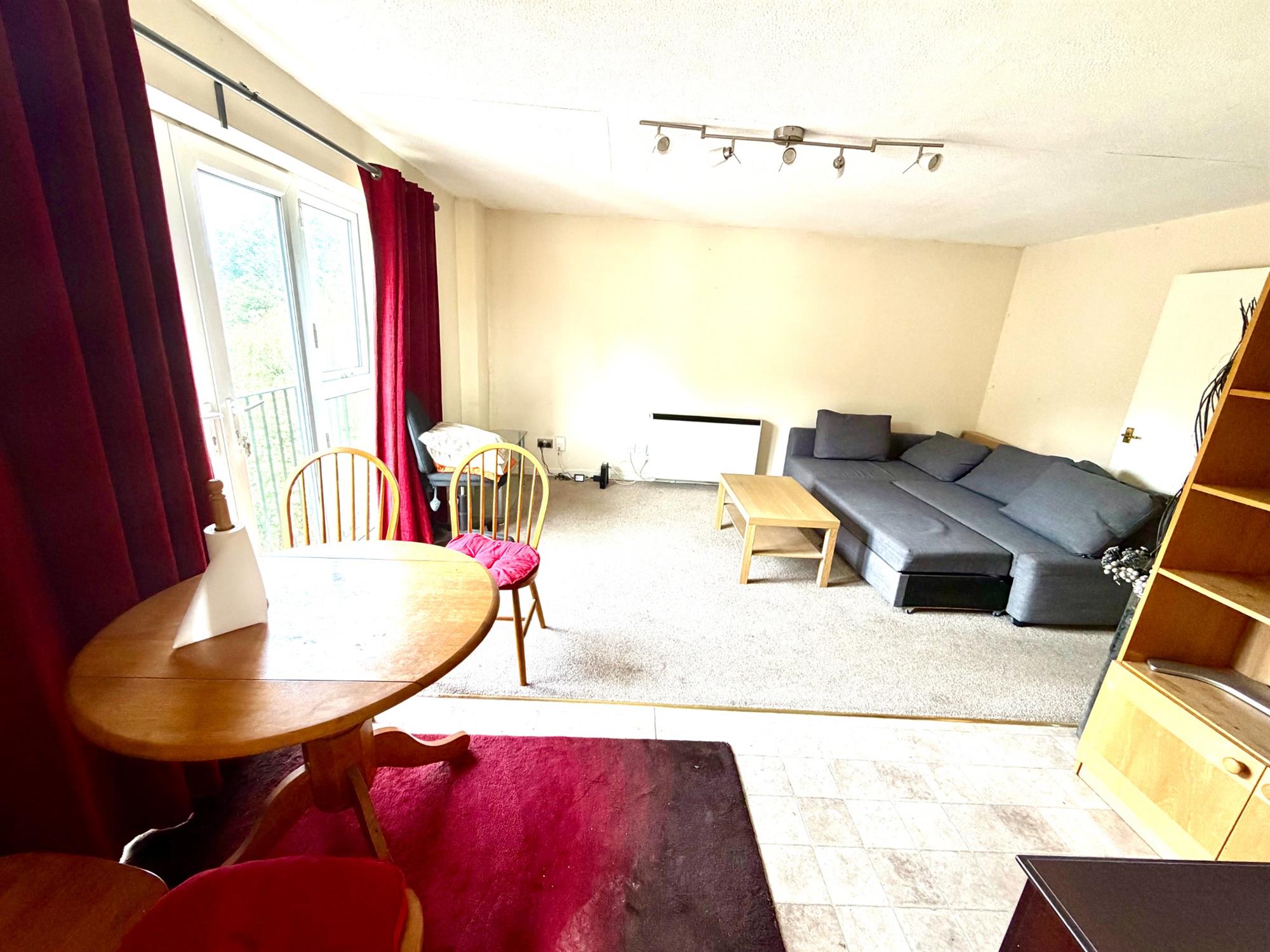 Flat Westridge Road in Southampton