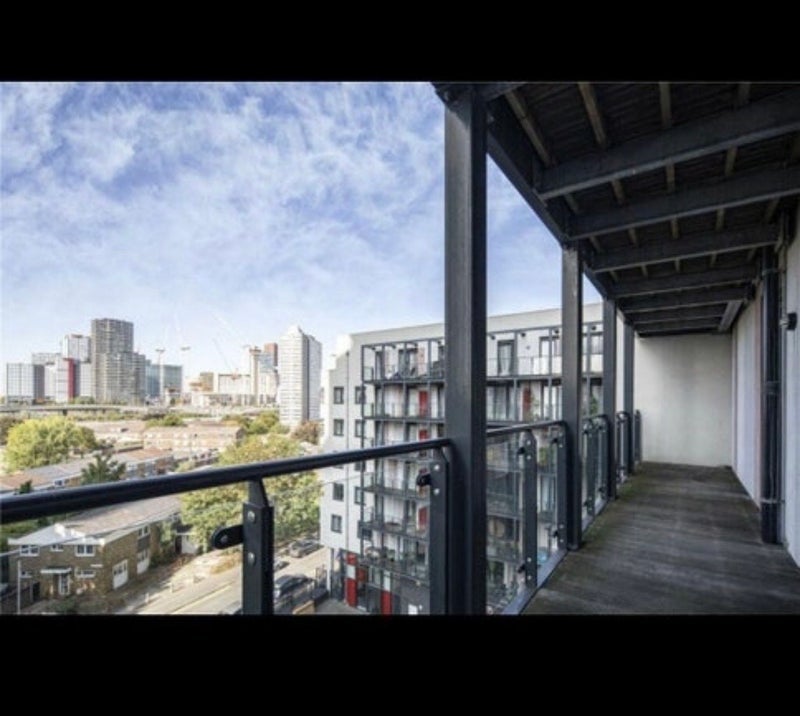 Room Jupp Road West in Greater London