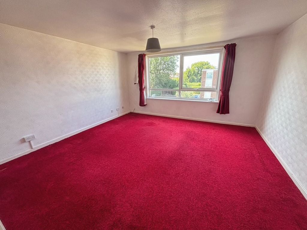 Flat Gatley Road in Stockport