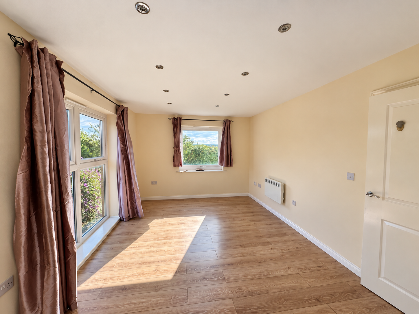 Flat Ward View in Chatham