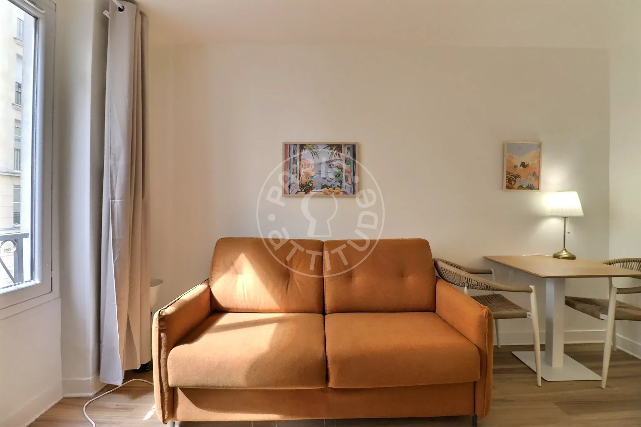 Appartement Rue Godefroy Cavaignac à Paris