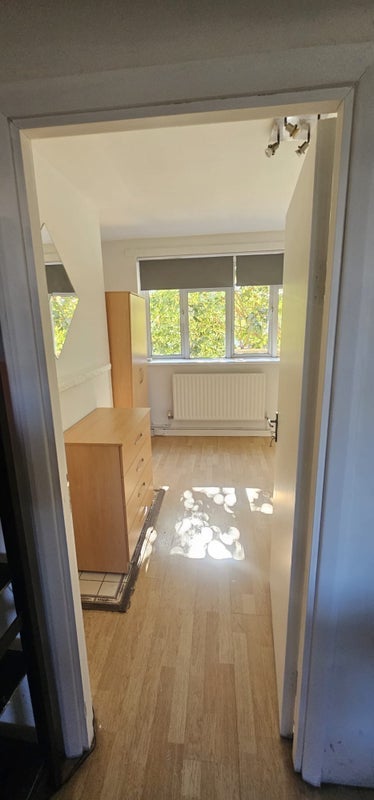 Room Bolney Street in Greater London