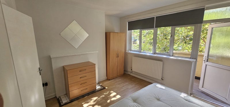 Room Bolney Street in Greater London