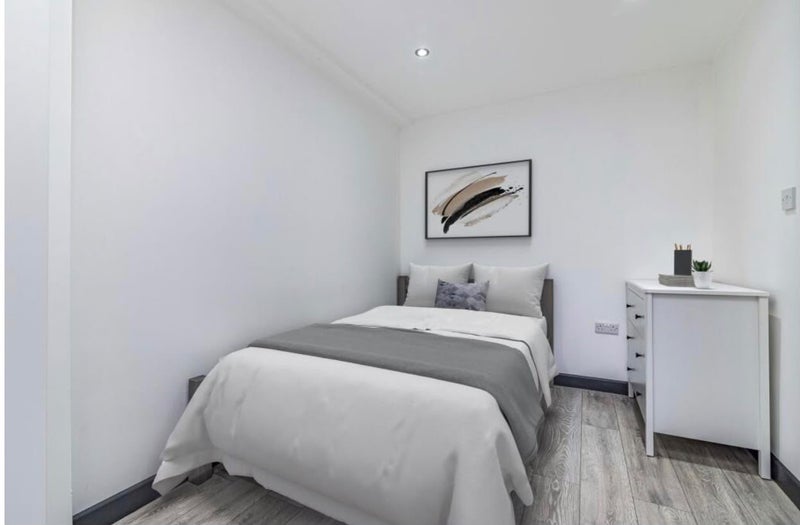Room Beeston Road in Nottingham