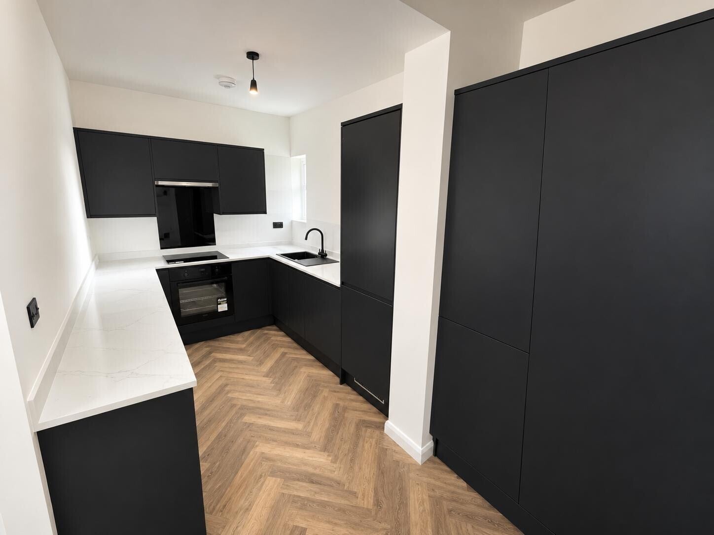 Flat Queen Street in Redditch
