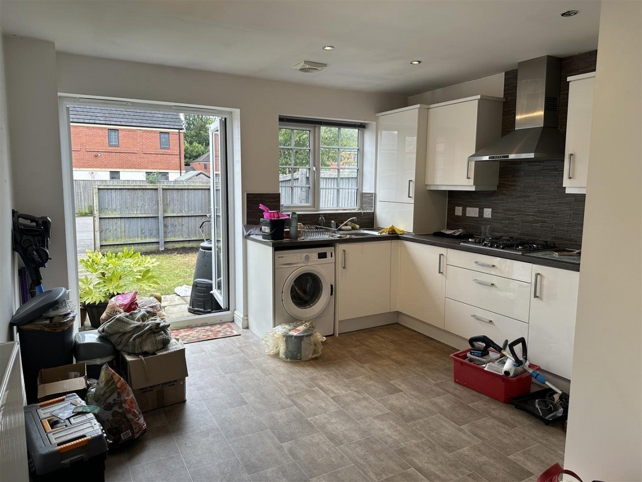House Wolsey Island Way in Leicester