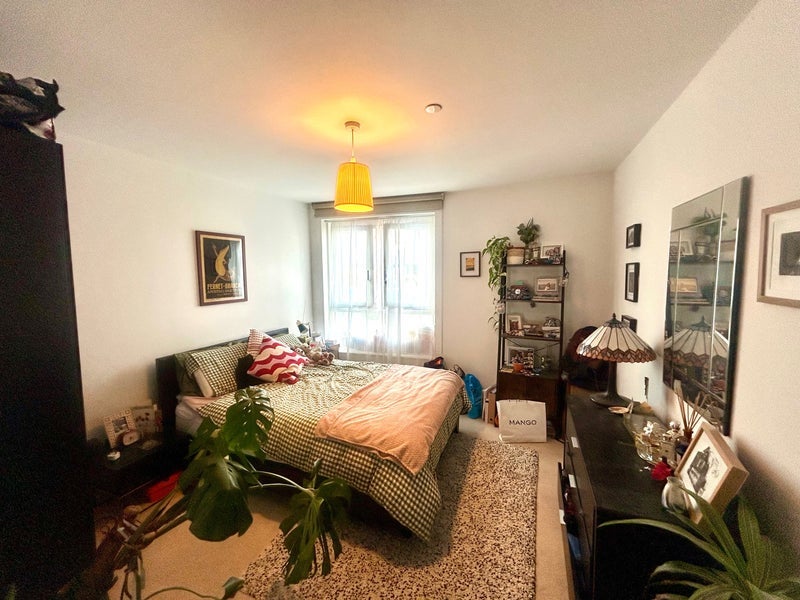 Room North Road in Greater London