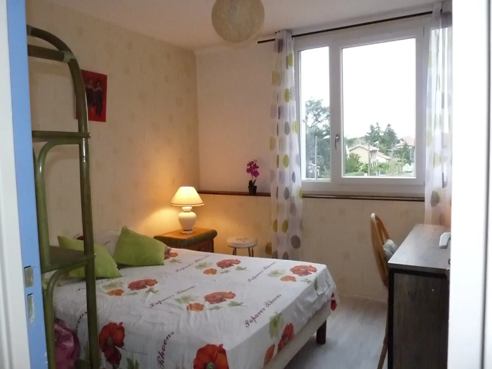 Chambre Rue du Parc à Bron