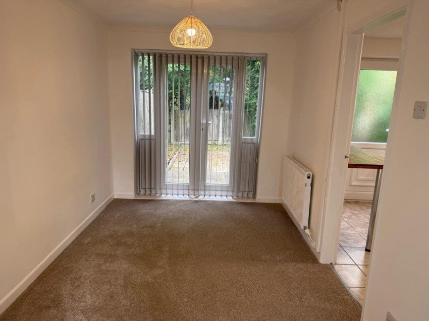 House Monmouth Crescent in Ashton-in-Makerfield