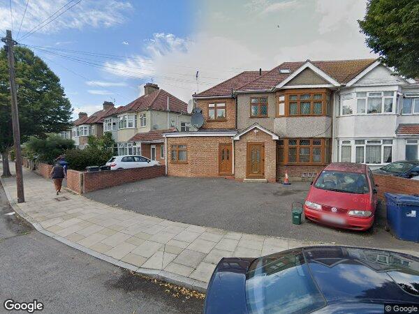 House Morland Gardens in Greater London