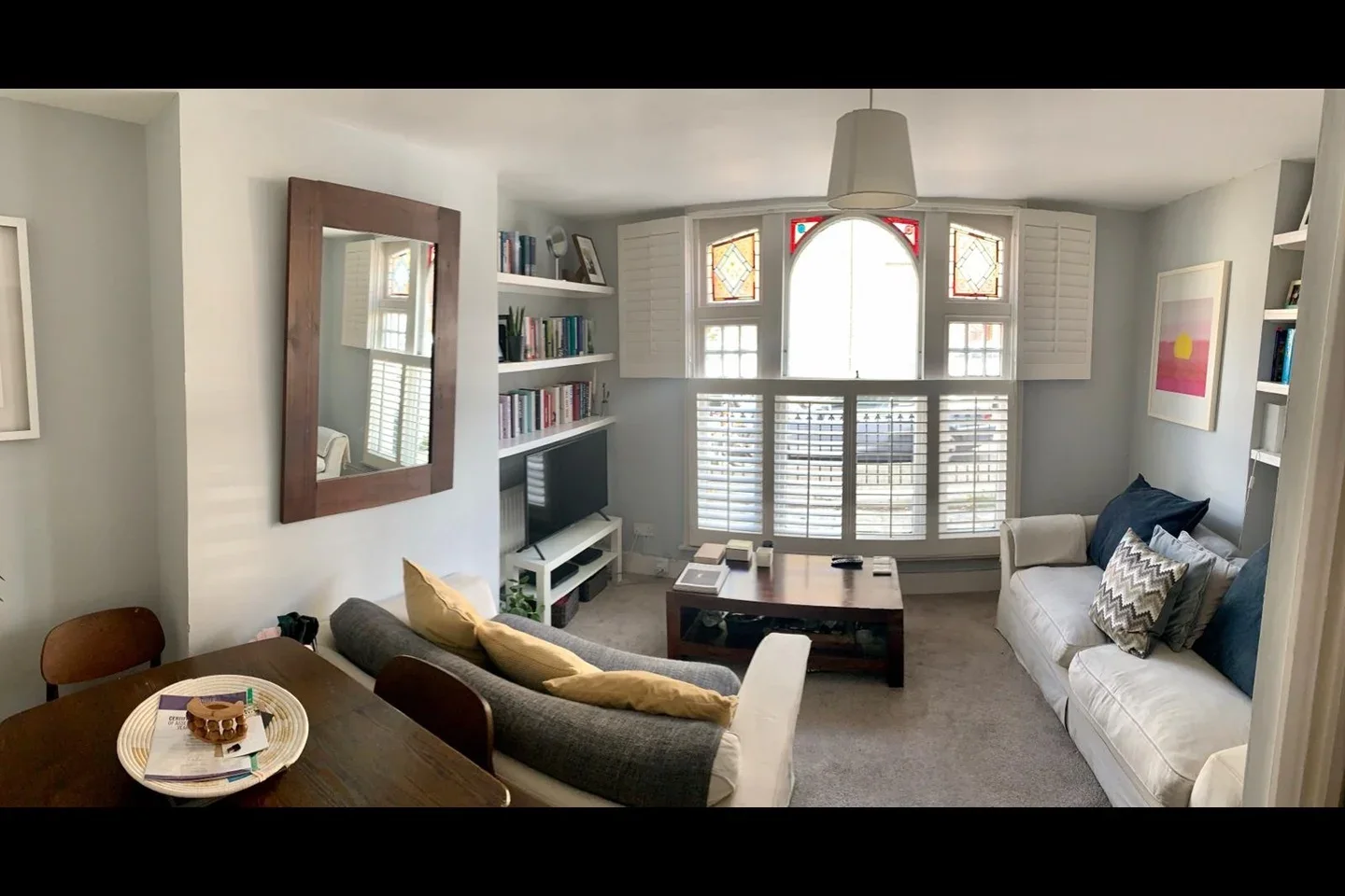 Flat Florian Road in Greater London