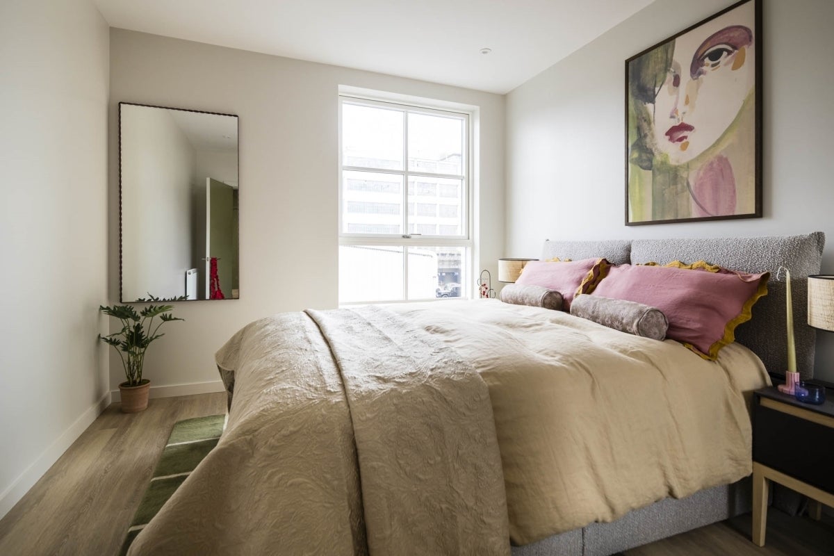 Flat Printing House Lane in Greater London