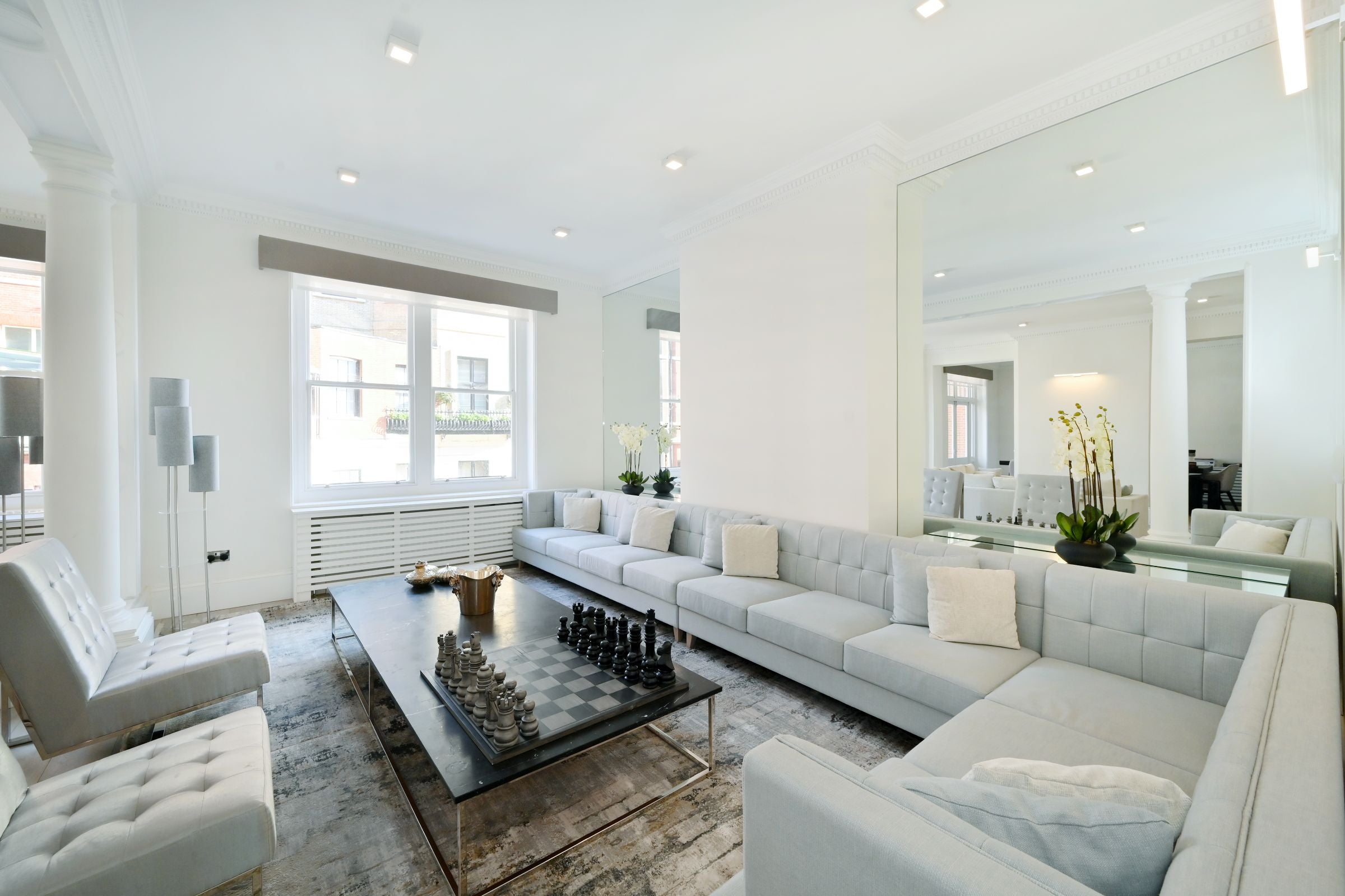 Flat Rutland Gardens in City of Westminster