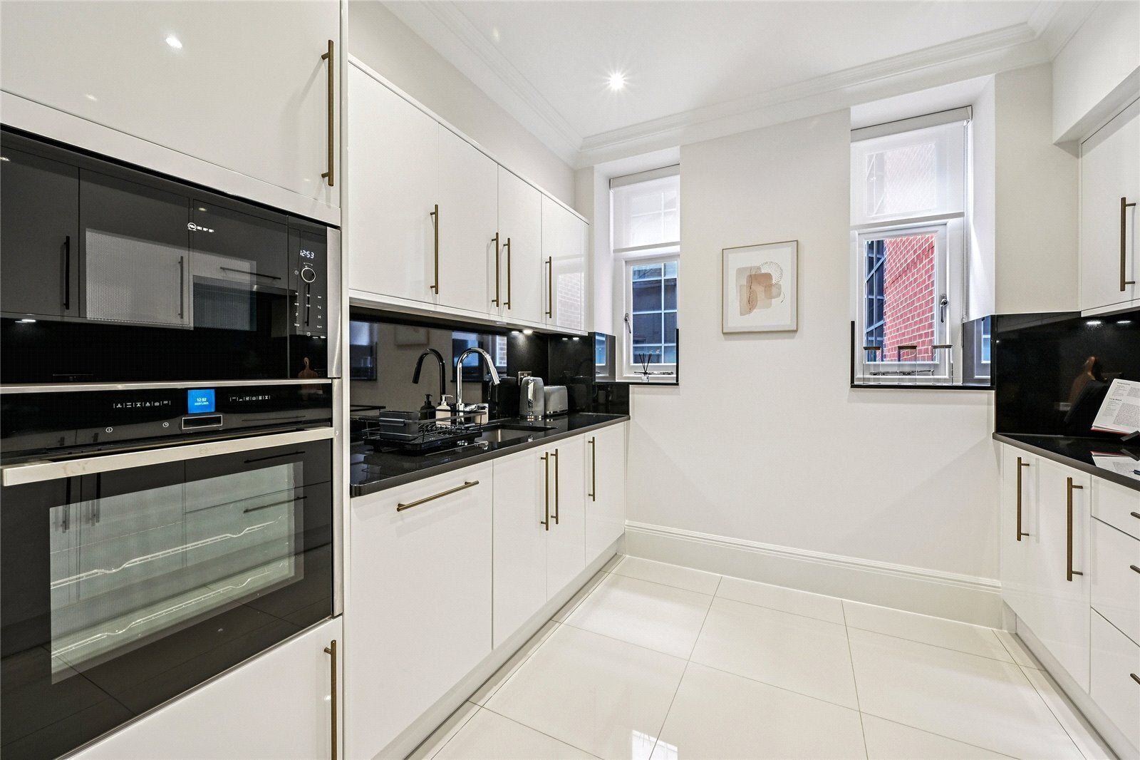 Flat Stratton Street in City of Westminster