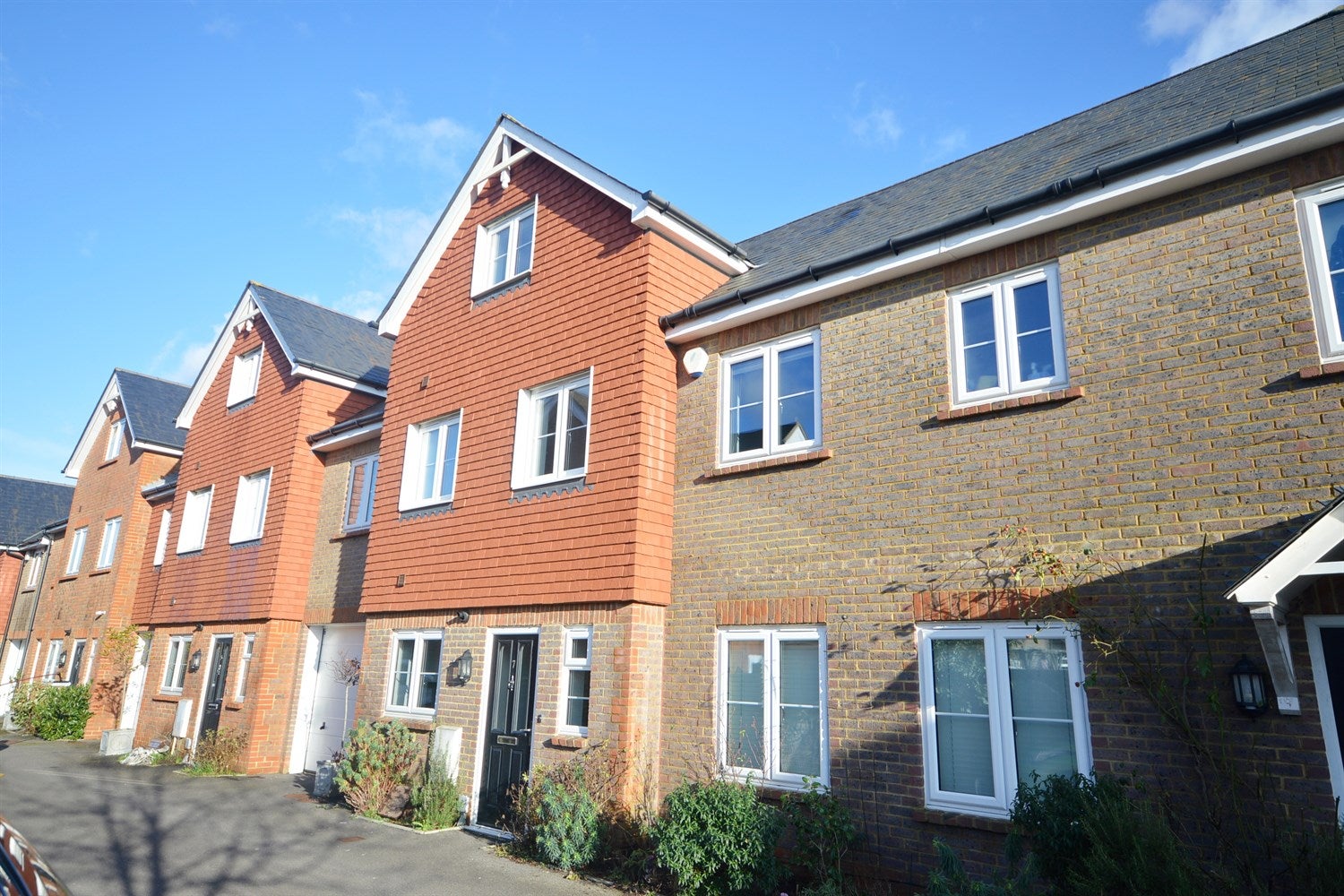 House Daux Road in Billingshurst