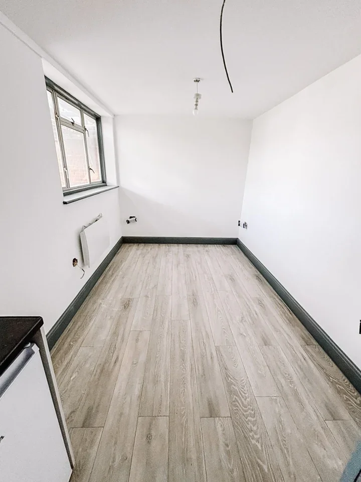 Flat Maxwell Road in Borough of Spelthorne
