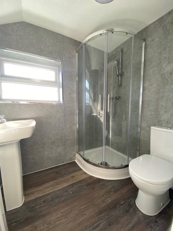 Room Sandon Road in Stafford