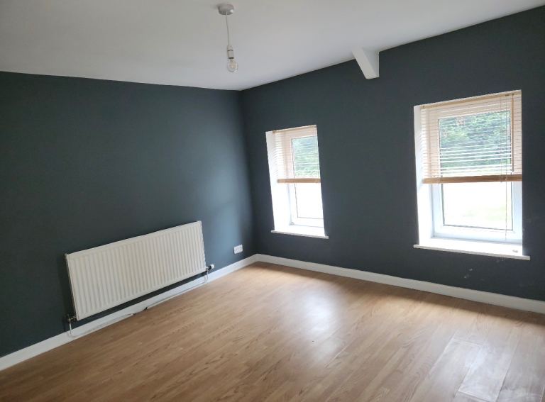 Flat Cardiff Road in Nantgarw