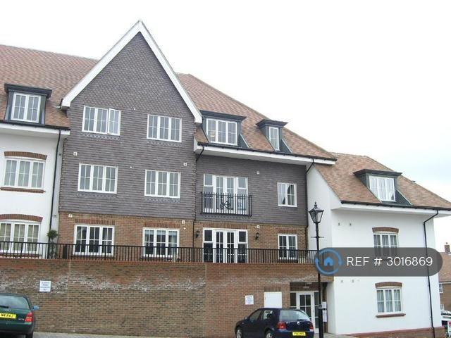 Flat Middle Village in Mid Sussex
