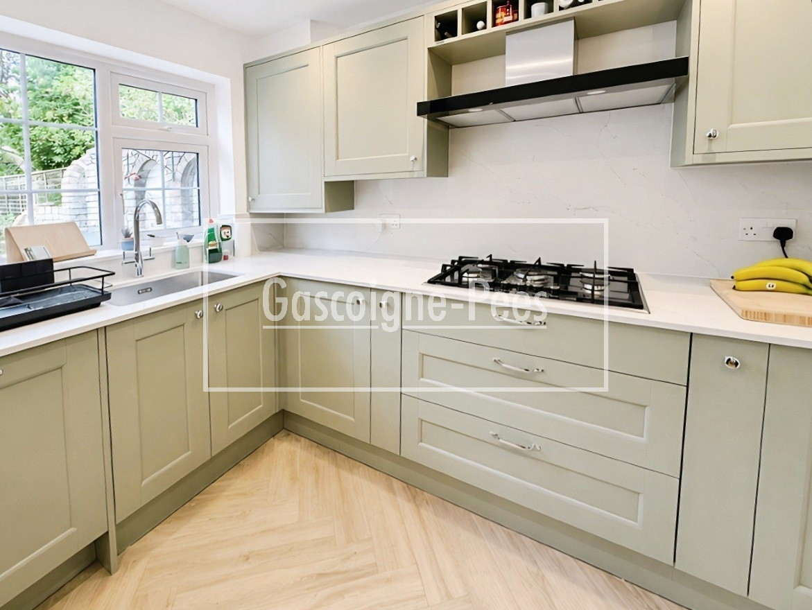 House Charnwood Close in Greater London