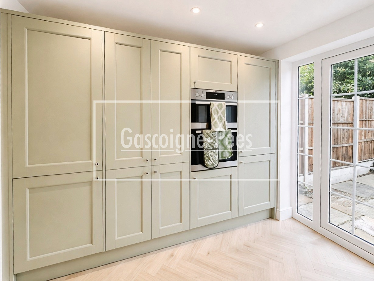 House Charnwood Close in Greater London