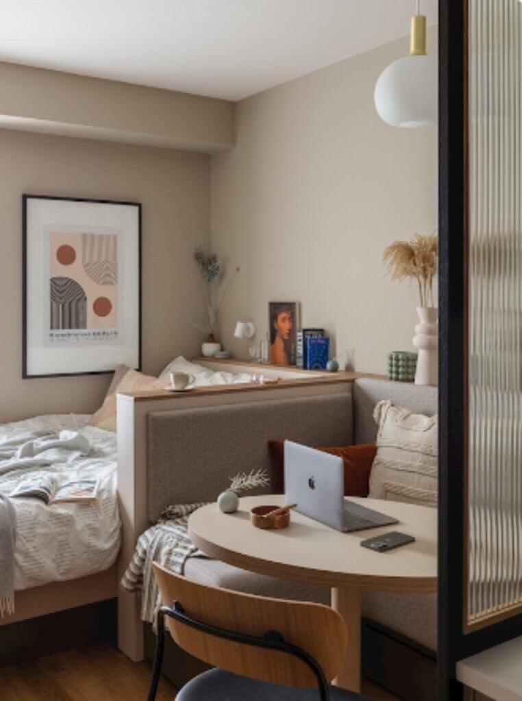 Flat First Way in Greater London