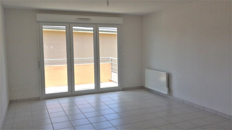 Appartement Rue Châteaubriand à Monteux