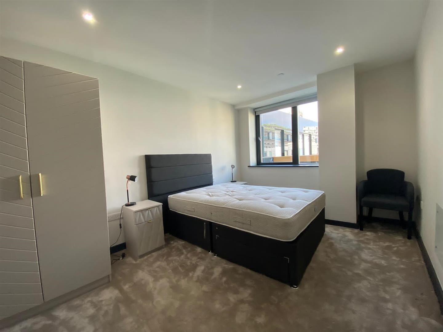 Flat Drury Lane in Liverpool
