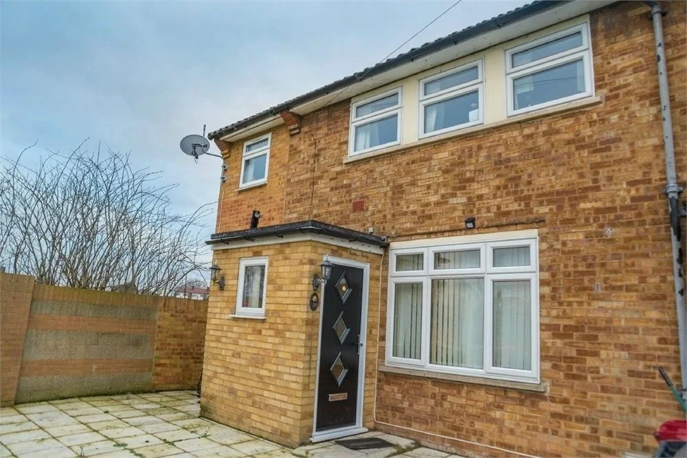 House Cockett Road in Slough