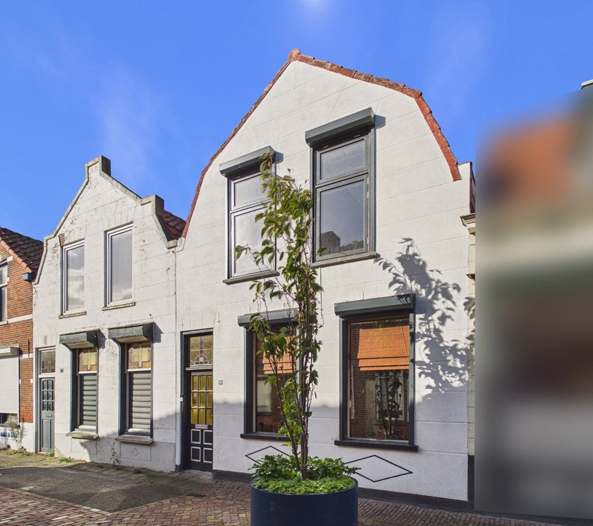 Huis Tholensstraat 52 in Terneuzen