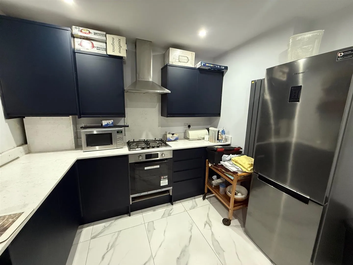 Flat Bridgewater Court in Greater London