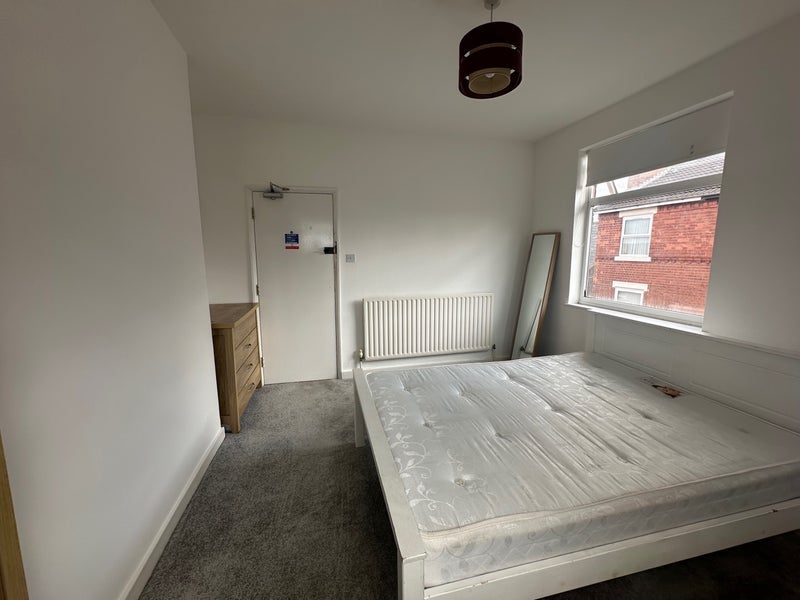 Flat Hollis Street in Nottingham