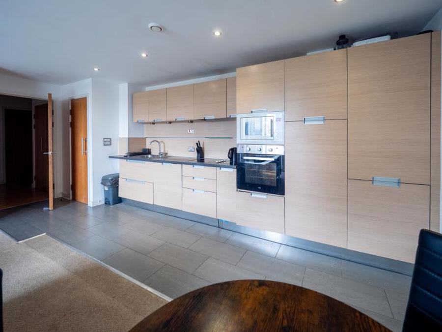 Flat Hornbeam Way in Manchester