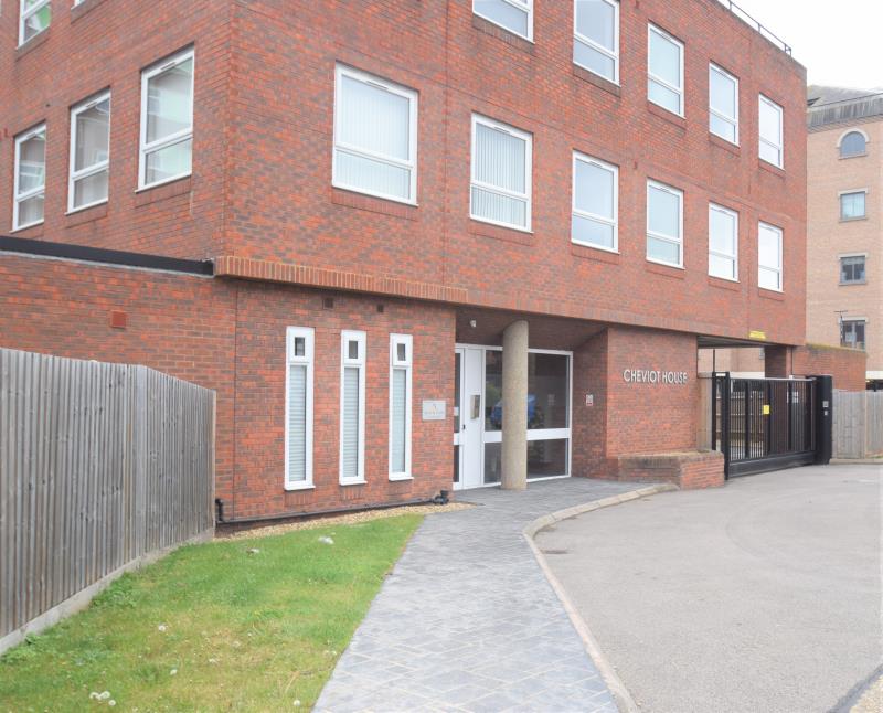 Flat Baxter Avenue in Southend-on-Sea