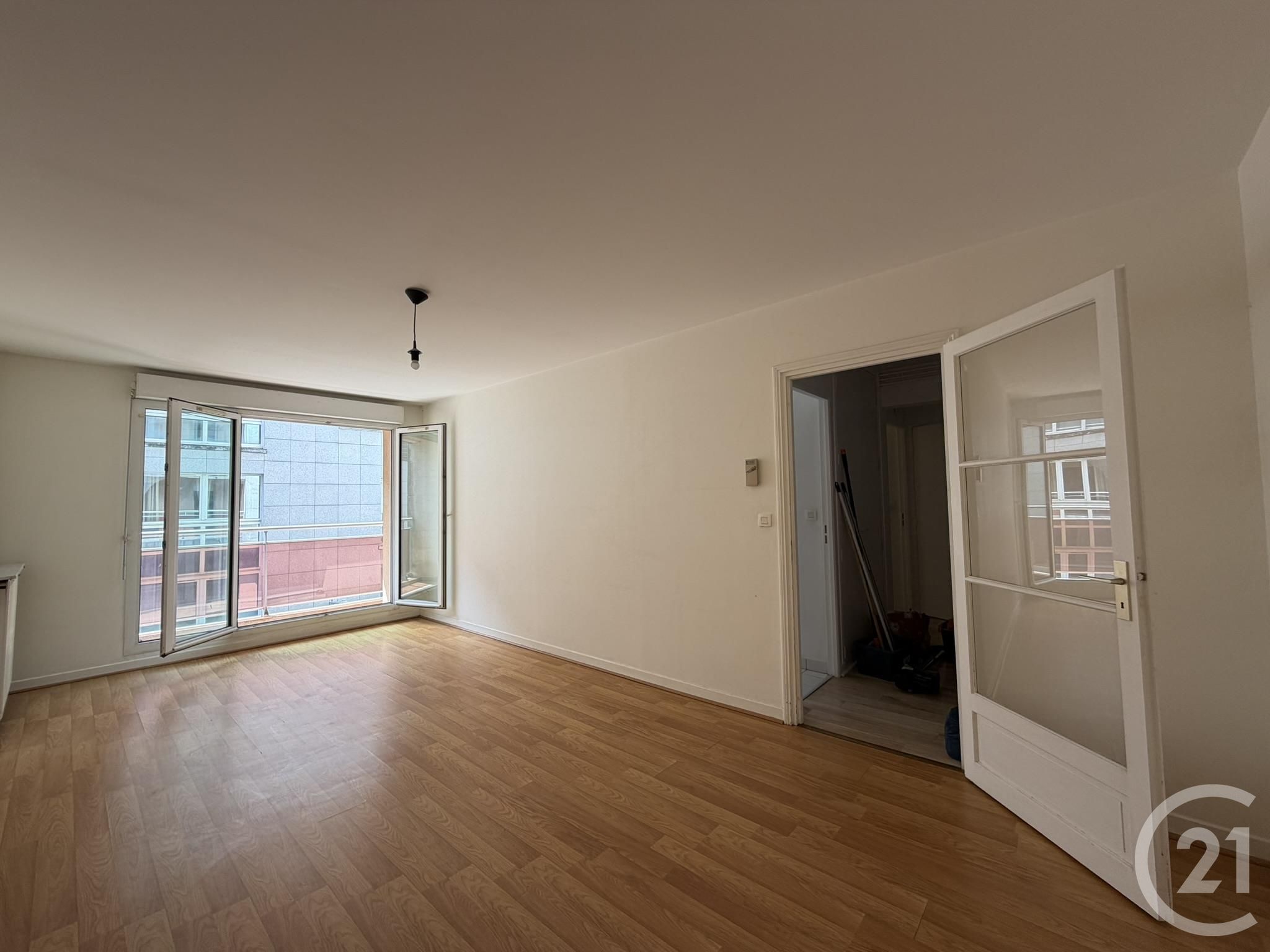 Appartement Place des Épars à Chartres