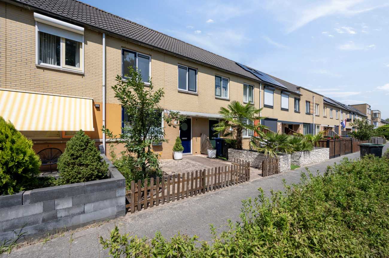 Huis Godfried Bomansstraat 70 in Almere