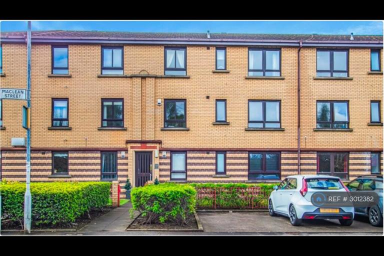 Flat MacLean Street in Glasgow
