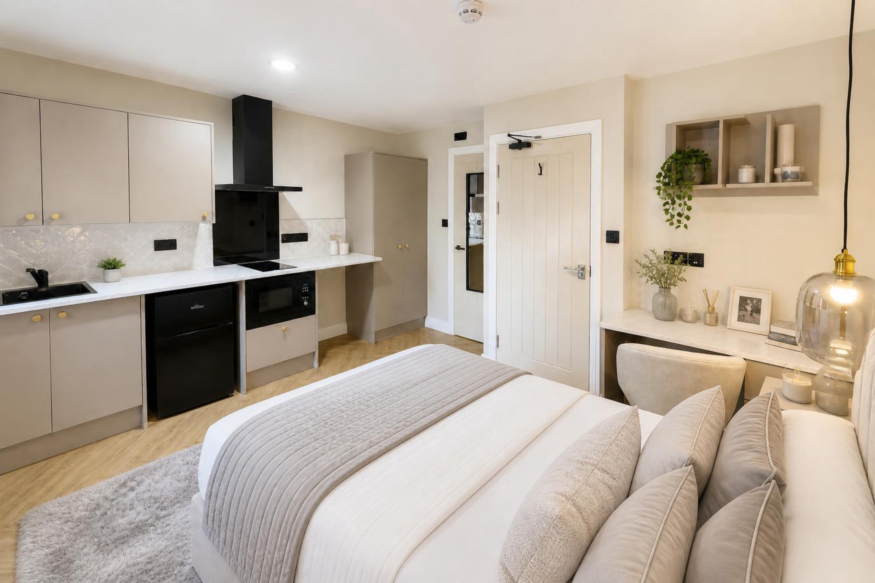 Room Raddlebarn Road in Birmingham