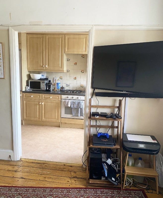 Room Alexandra Park Road in Greater London