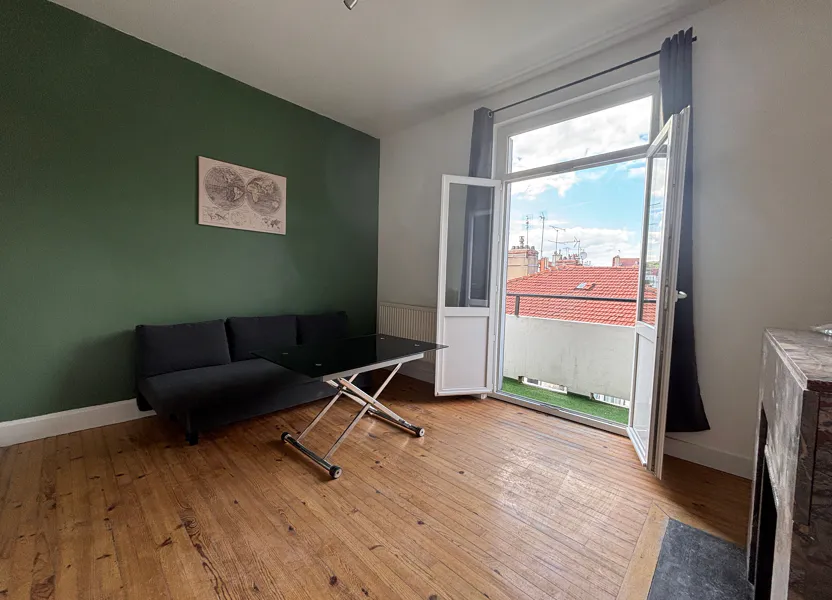 Flat Rue Francis Garnier in Saint-Étienne